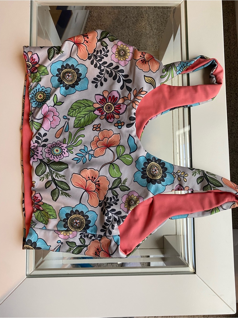Floral/coral reversible Scoop Neck sports bra Top
